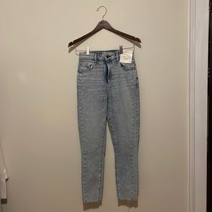 Abercrombie & Fitch The Super Skinny Ankle High Rise 26